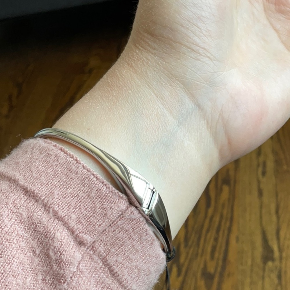 Vince Camuto dainty silver bracelet - Picture 3 of 5